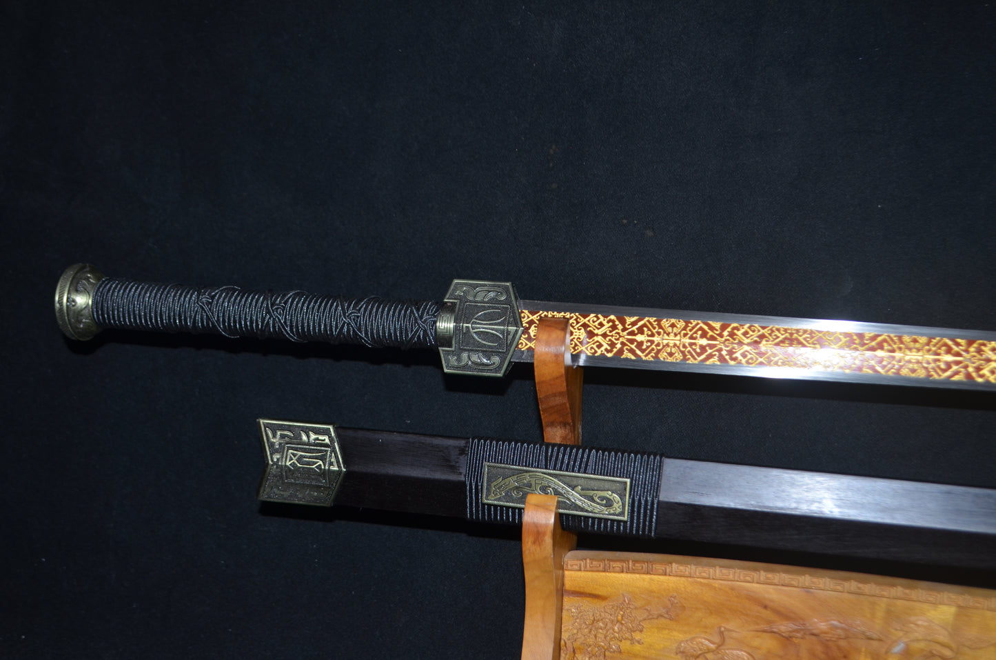 Chinese Sword Han Jian Handmade Red Damascus Folded Steel Blade Full Tang Sharp Collection