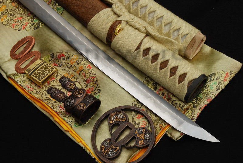 Katana 1095 High Carbon Steel silver plated tsuba full tang sharp battle ready blade