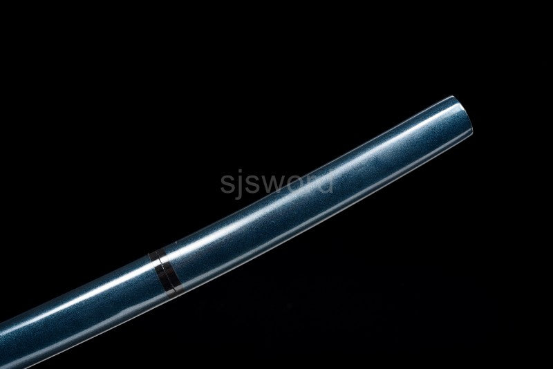 Aurora Bloom Katana – Minimalist Damascus Blade with Red-Blue Folded Pattern