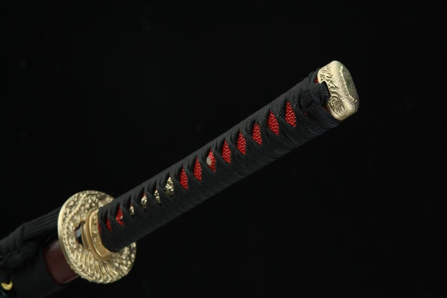 Crimson Trace Katana – Folded Steel Blade with Red Lacquer Saya and Full Tang Build