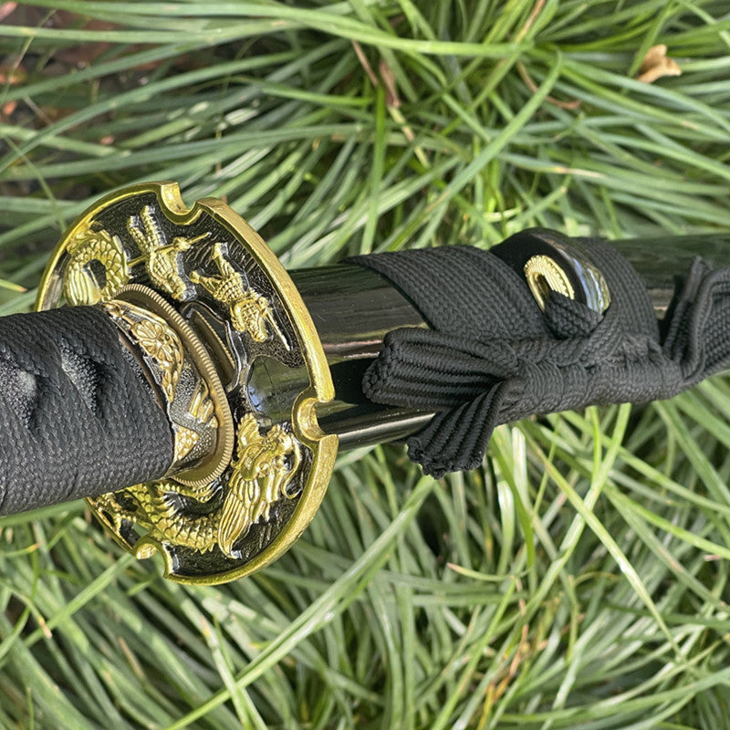 Obsidian Edge – Handmade Full Tang Katana | 1095 High Carbon Steel | Black Blade & Scabbard | Razor Sharp