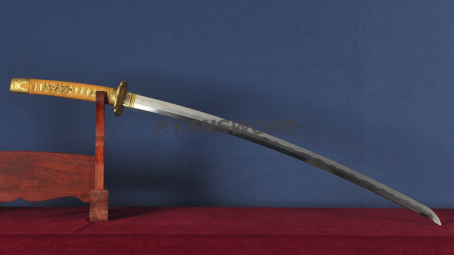 Tachi Folded High Carbon Steel Clay Tempered Hazuya Polish full tang Sharp