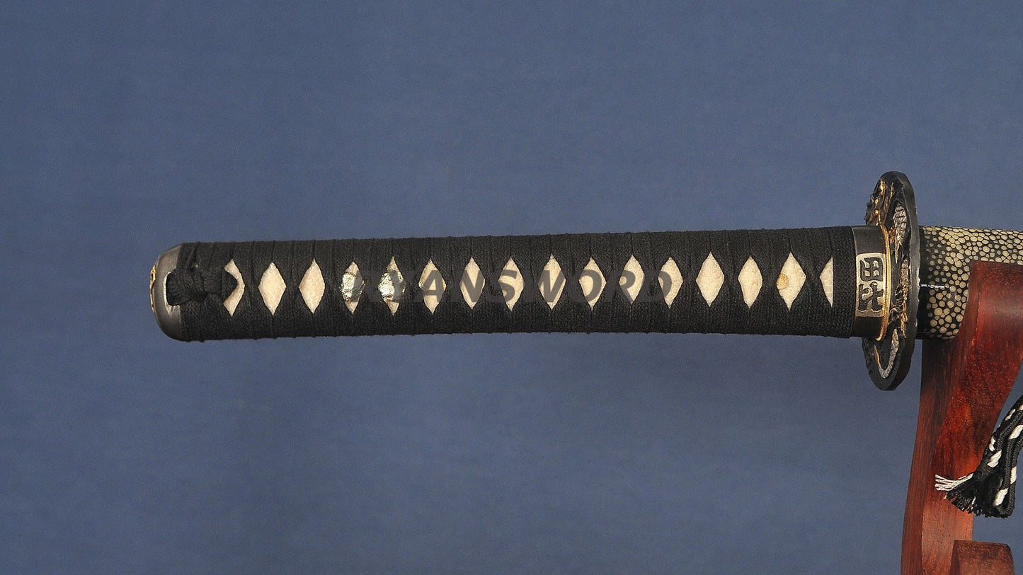 Katana 1095 High Carbon Steel Clay Tempered with Engraving Full tang Ray skin saya