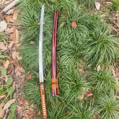 Crimson Fang Katana (Clay-Tempered Folded 1095 Steel)