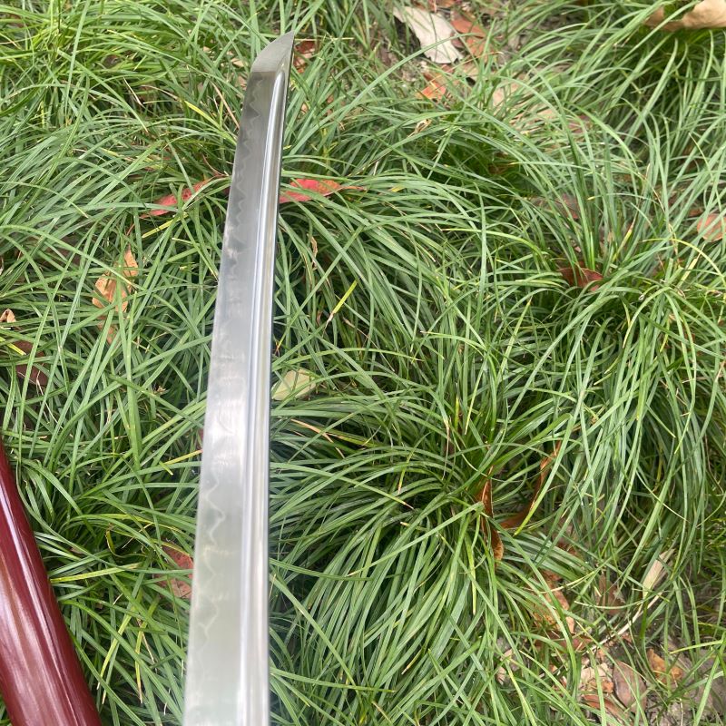 Crimson Fang|Handmade katana japanese samurai 1095 high carbon steel clay tempered hamon full tang