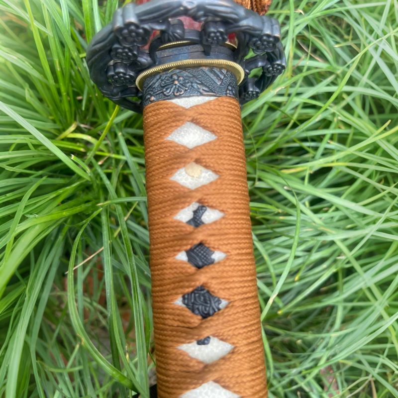 Folded & Clay-Tempered 1095 Steel Katana with Wine-Red Saya