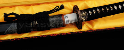 T10 Steel Clay Tempered Katana Japanese sword for samurai full tang battle ready razor sharp Wave style