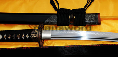 T10 Steel Clay Tempered Katana Japanese sword for samurai full tang battle ready razor sharp Wave style