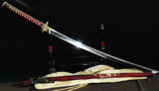 The Raden Ryū Katana displayed with its T10 steel blade and Raden (mother-of-pearl) inlay saya.